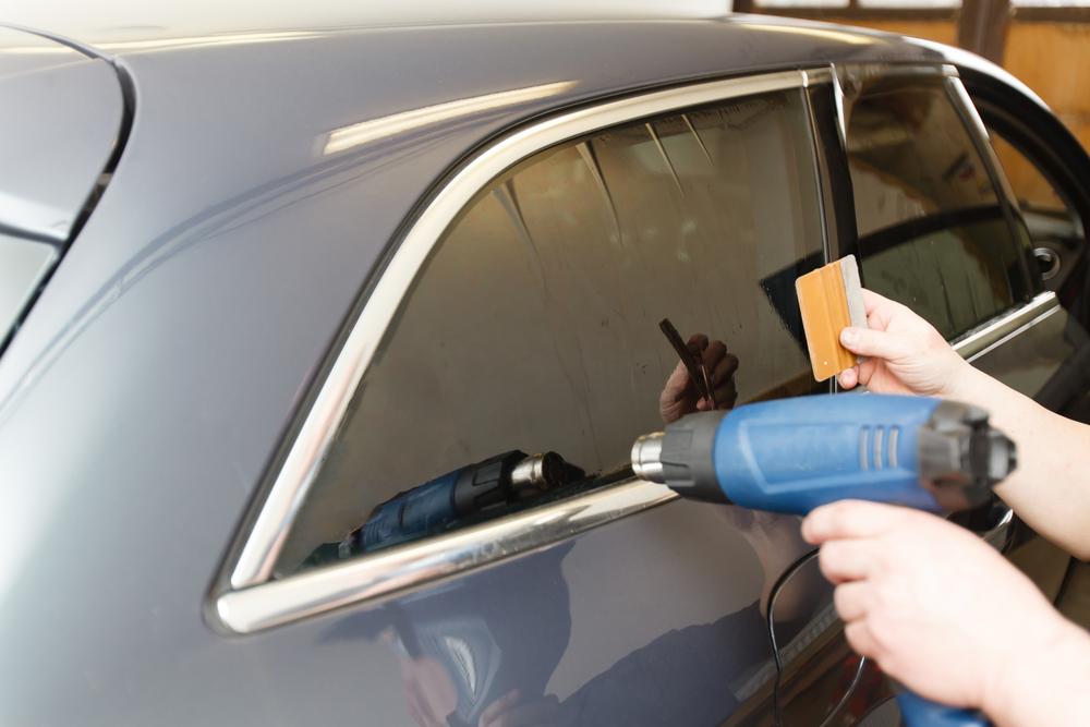 Auto Glass Replacement and Repair Hicksville